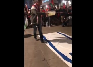 Mexico: Burning of the Israeli flag in Guadalajara