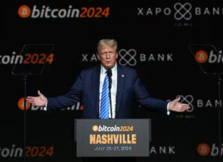 Chief Sh*t Coin Scammer – Trump Reports Over $1.4 Billion In Income From 2025 Crypto Earnings