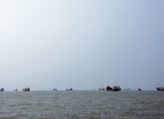 US military pressure forcing Hormuz closure – Iran